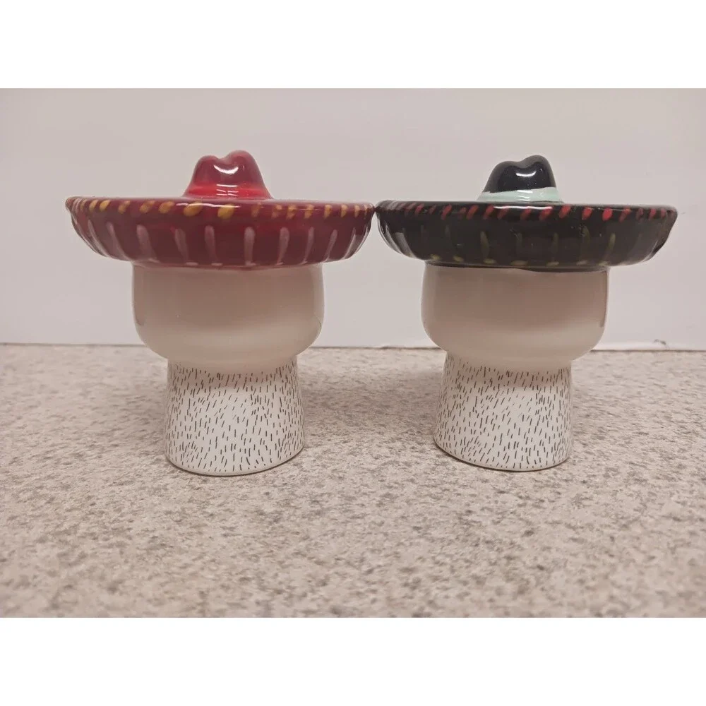 Dia de los Muertos Day of the Dead Salt And Pepper Shakers Halloween Skulls